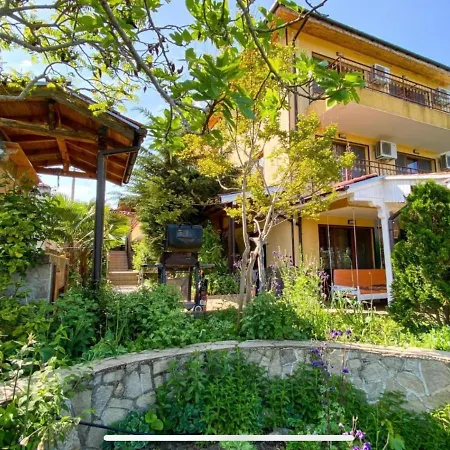 Kyshta Za Gosti Raya 3* Fazanovo