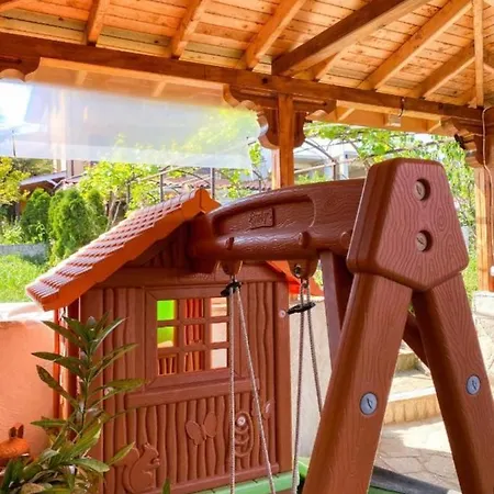 Guest house Kyshta Za Gosti Raya