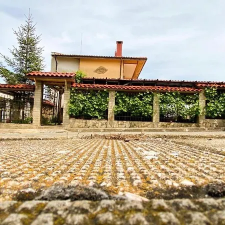 Penzion Kyshta Za Gosti Raya 3*